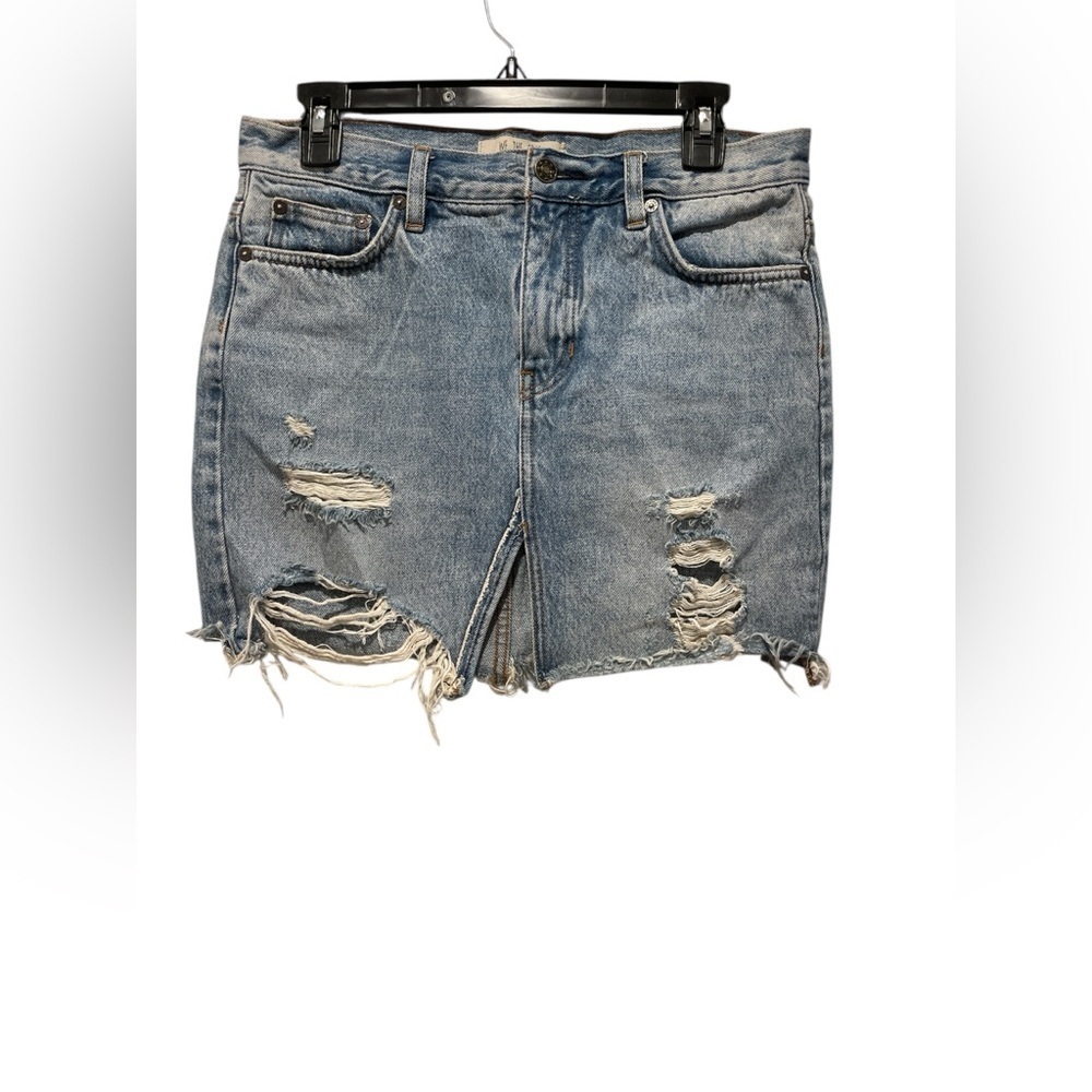 We The Free Distressed Denim Shorts size 26
